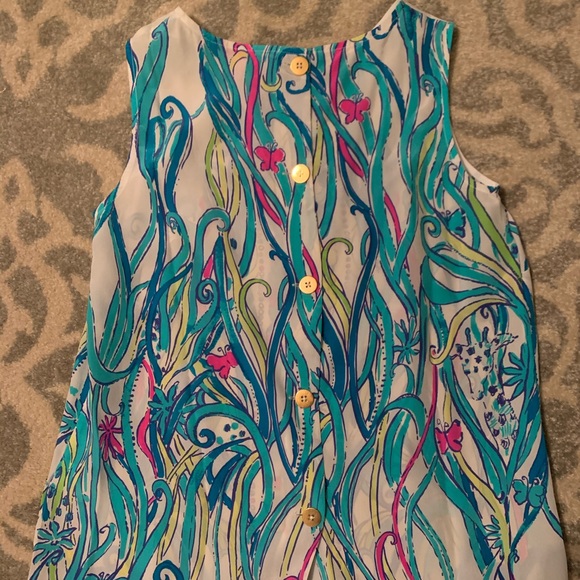 Never worn Lilly Pulitzer silk lona shell top - Picture 2 of 3
